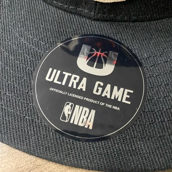 New Chicago Bulls Embroidered Patch SnapBack Hat New with Tags - Picture 9 of 11